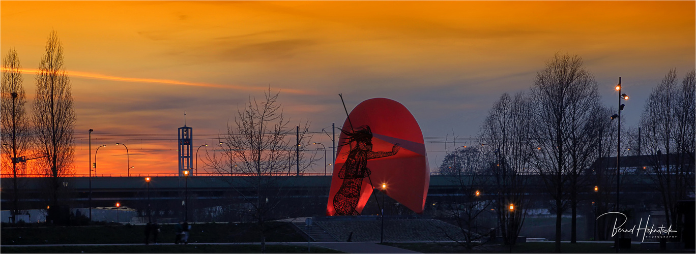 Tango  leuchet rot an der Maas ...