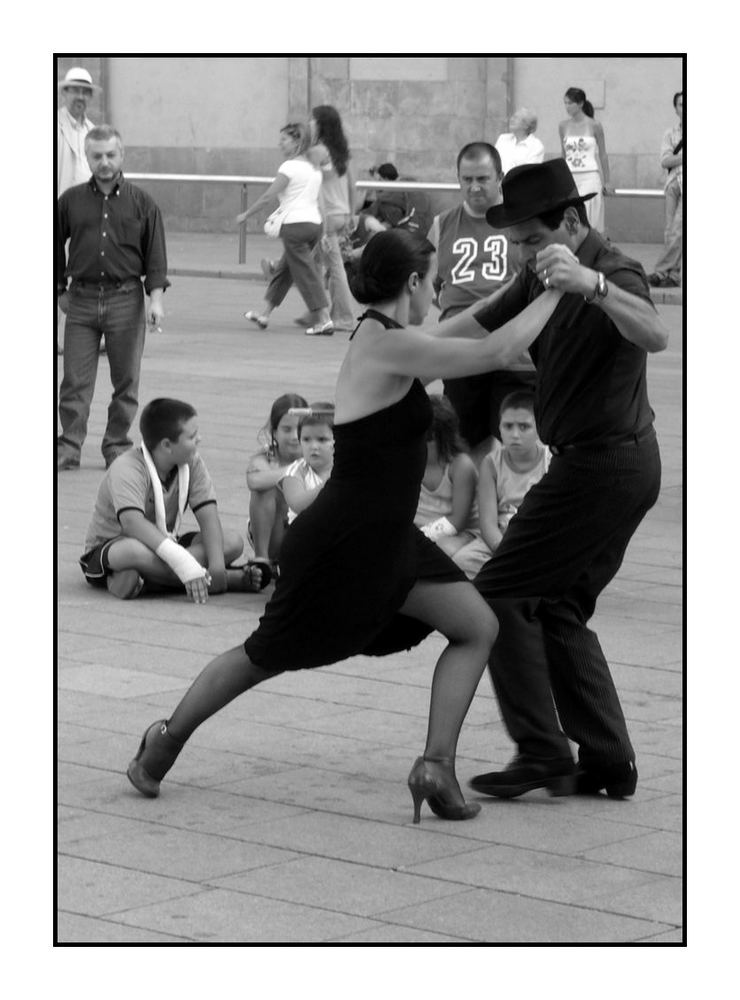 Tango (Version mit ganzem Schuh ohne Restfarbe)