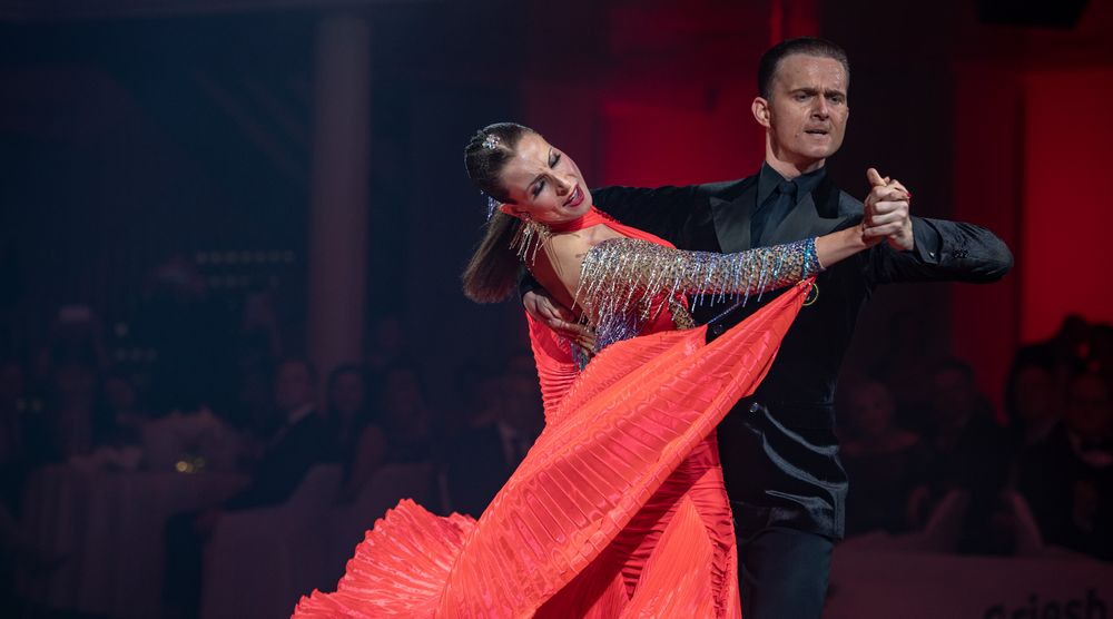 Tango, weltmeisterlich von Domen Krapez (Slowenien) und Natascha Karabey (Deutschland)