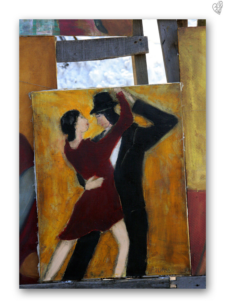 Tango with a hat 1