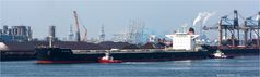 Tanker ESL DOLPHIN, Calandkanal, Rotterdam.