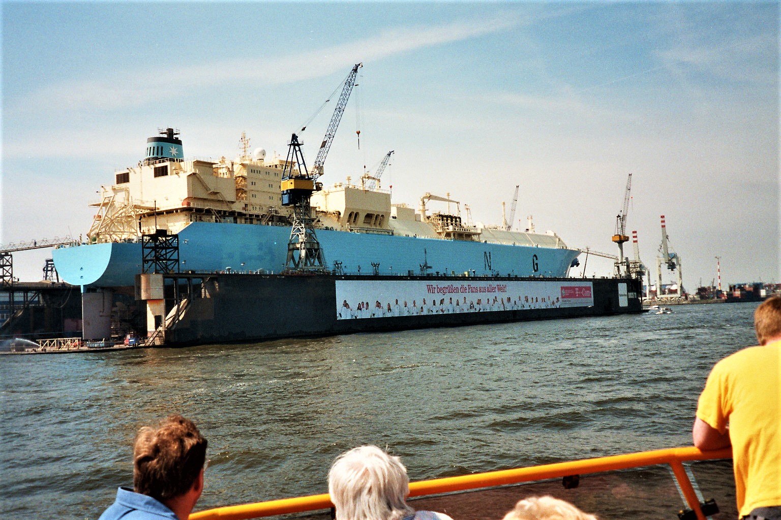 Tanker im Dock