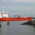 Tanker Sten Bergen einlaufend Warnemünde