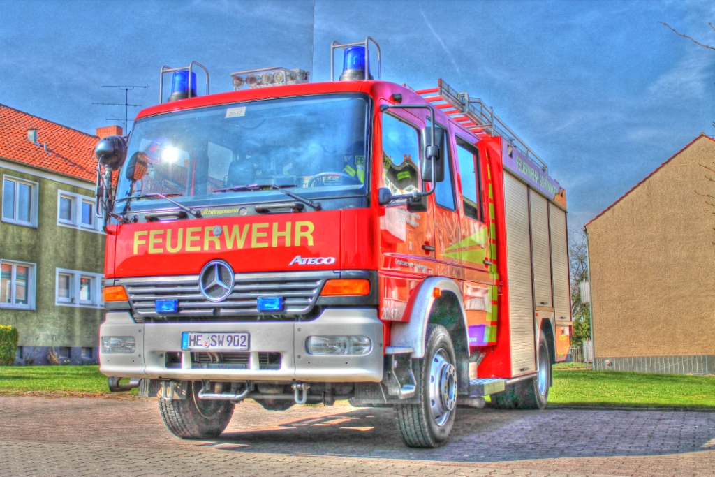 Tanklöschfahrzeug TLF 16/25 Feuerwehr Schöningen