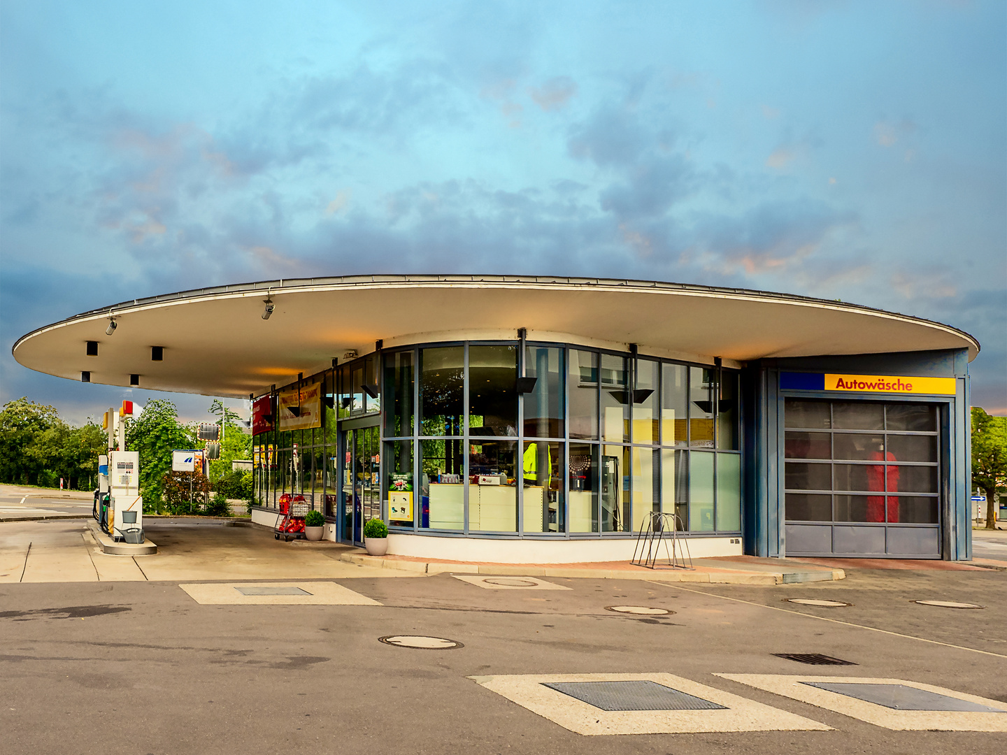 Tankstelle "Guter Hirte" - Ludwigshafen