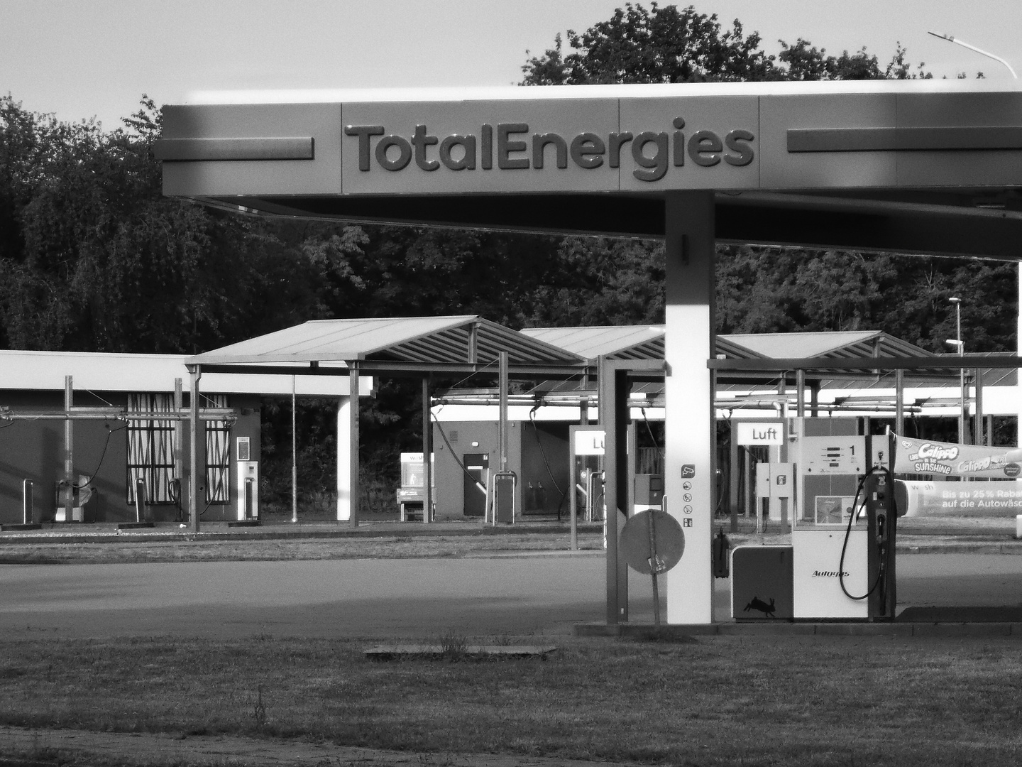 "Tankstille" Total