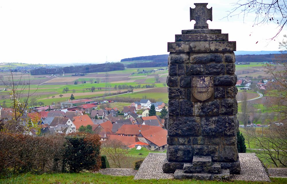 Tannenkirch --- Blick vom Denkmal