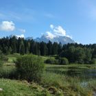 Tannsee mit Krawendelgebirge im Hintergrund