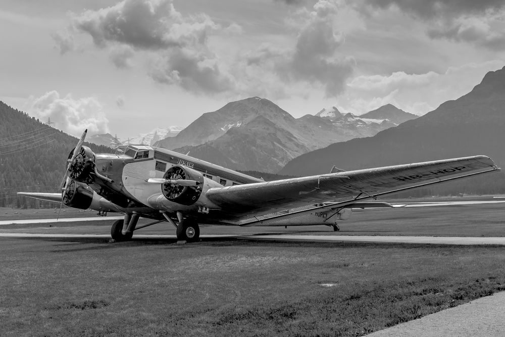 Tante Ju in Samedan SW