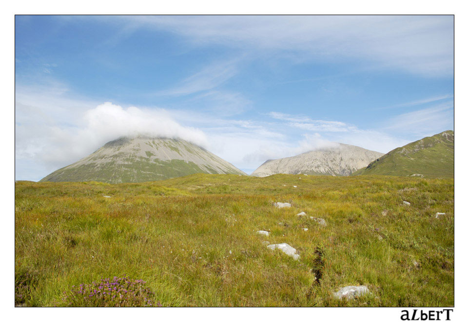 Tants caps, tants barrets / Wolkenköpfer