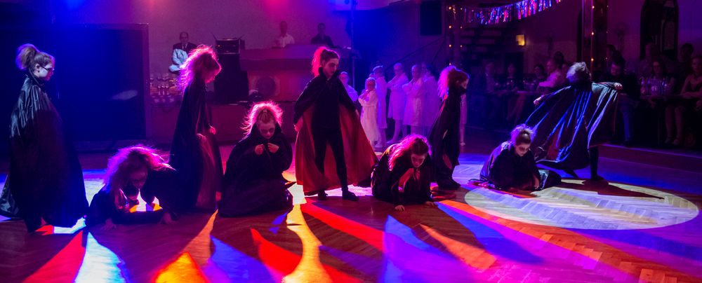 "Tanz der Vampire" Kinderformation der Tanzschule Streng