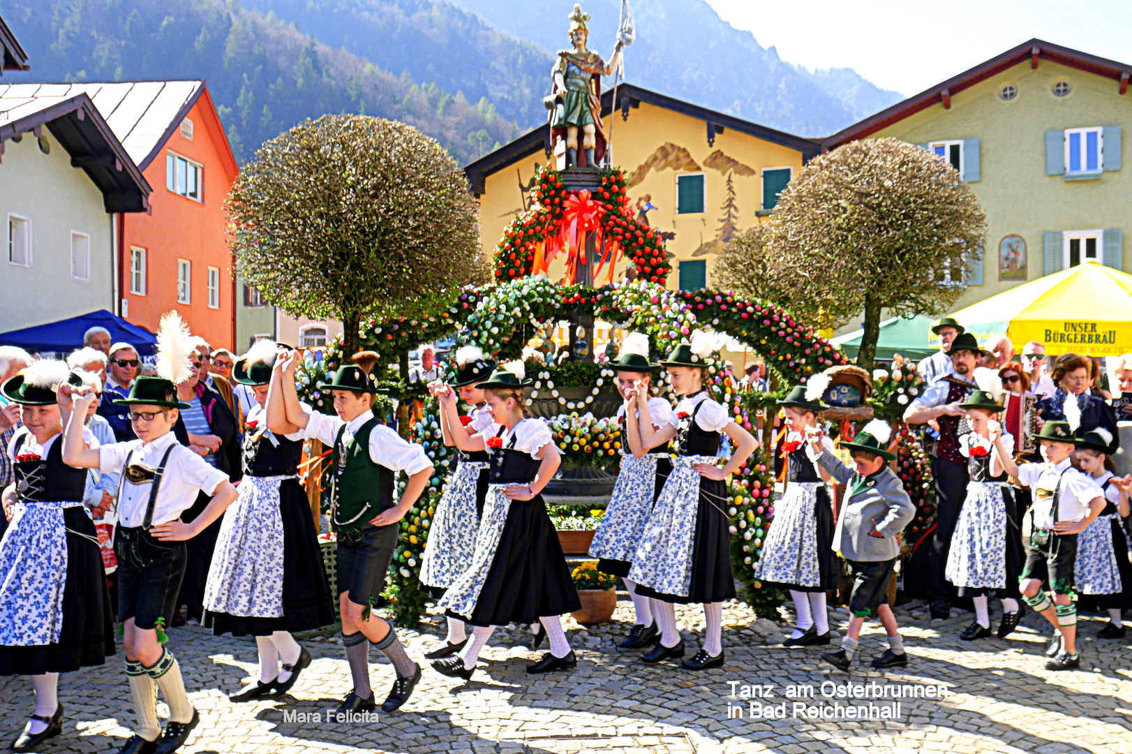 TANZ UM DEN OSTERBRUNNEN