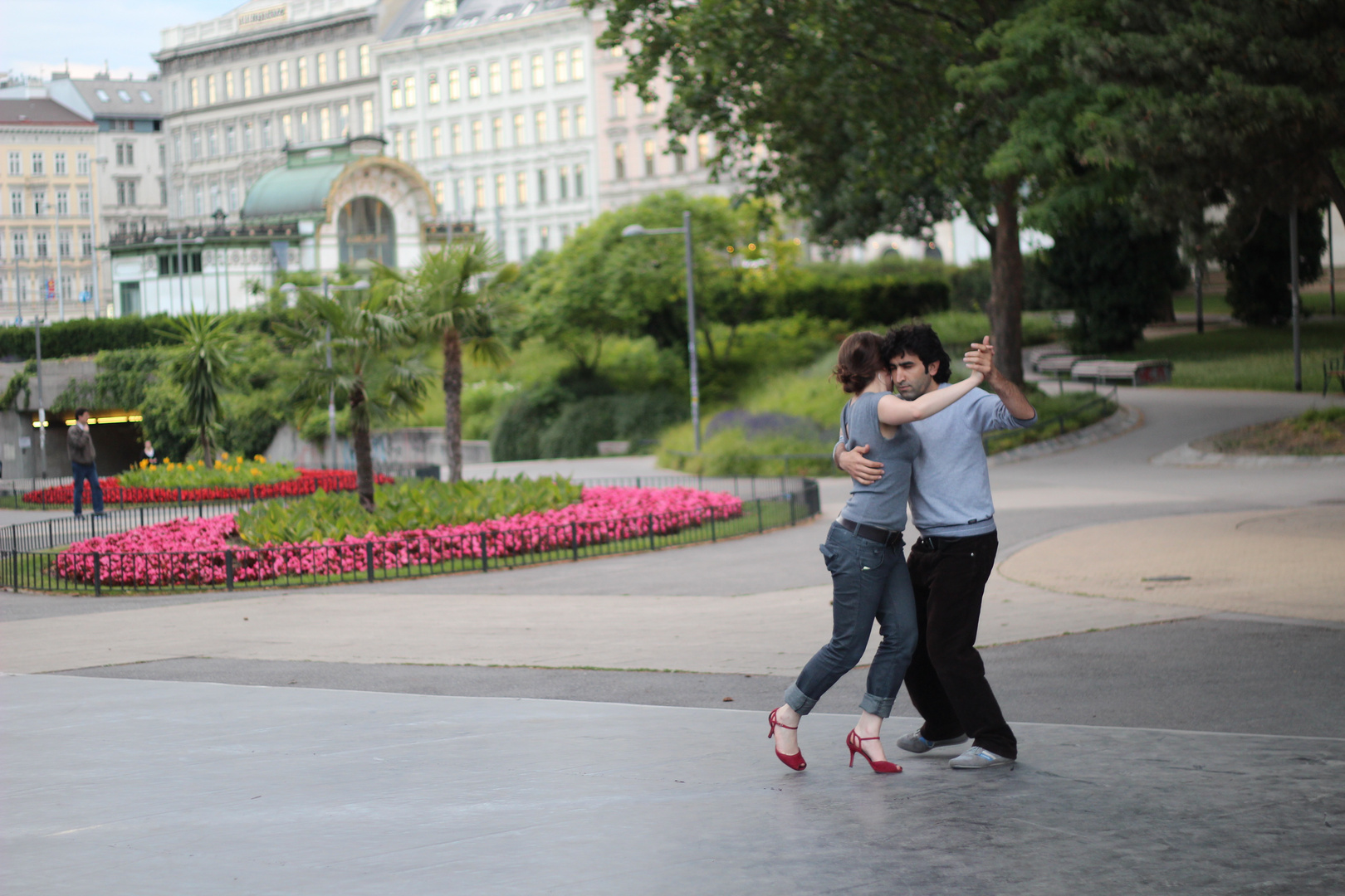 Tanzen am Karlsplatz