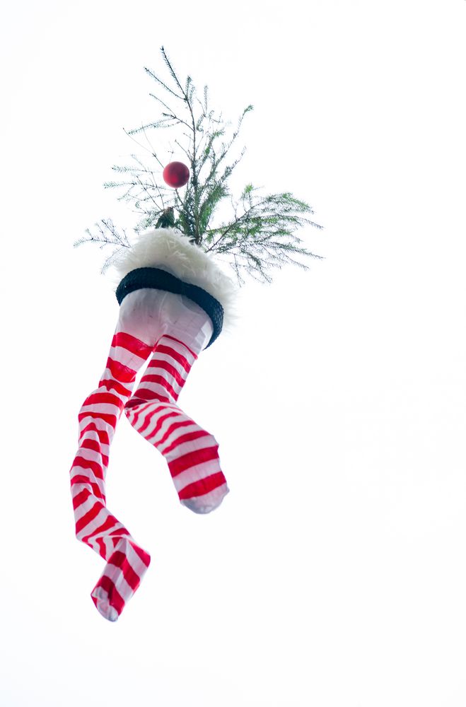 Tanzende WeihnachtStrümpfe im Wind Foto & Bild stillleben