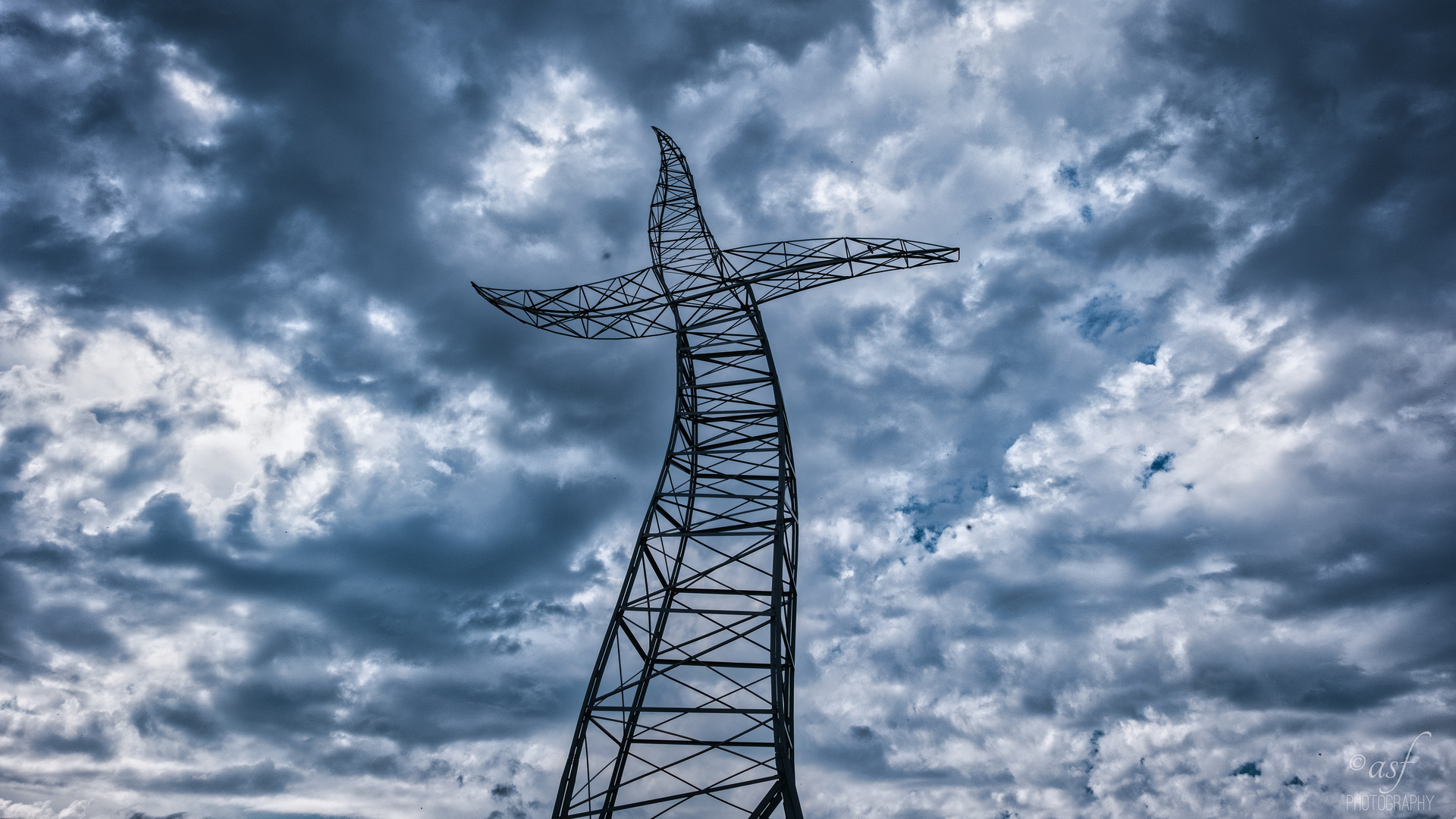 Tanzender Strommast - Zauberlehrling, Oberhausen