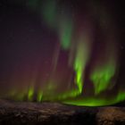 Tanzendes Polarlicht die ganze Nacht 