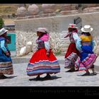 Tanzgruppe - Trachten im Colca Tal