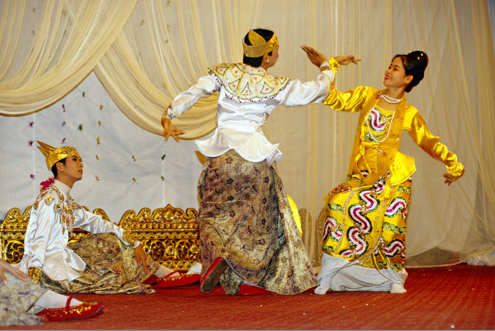 Tanzpaar in Myanmar 