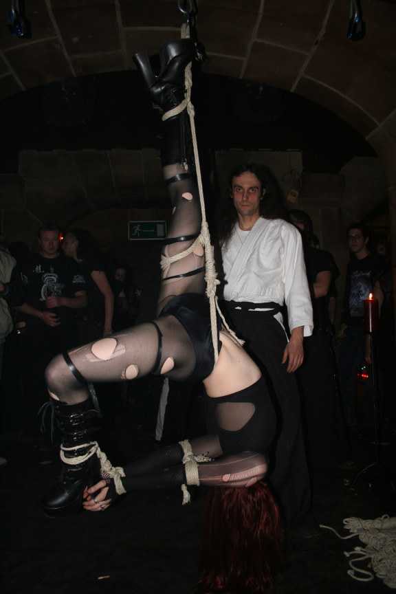 Tanzritual Bondage 1