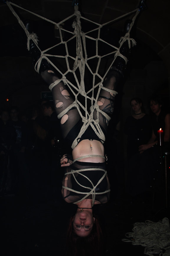 Tanzritual Bondage 5