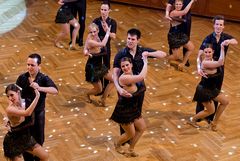 Tanzschule Streng Fürth - Lateinformation A (1) "Golden Nights"