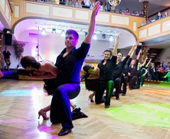 Tanzschule Streng Fürth - Lateinformation A mit "Cuba" (4)