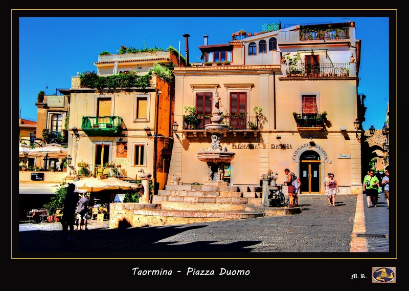 Taormina - Piazza Duomo