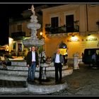 Taormina, Piazza mit Brunnen