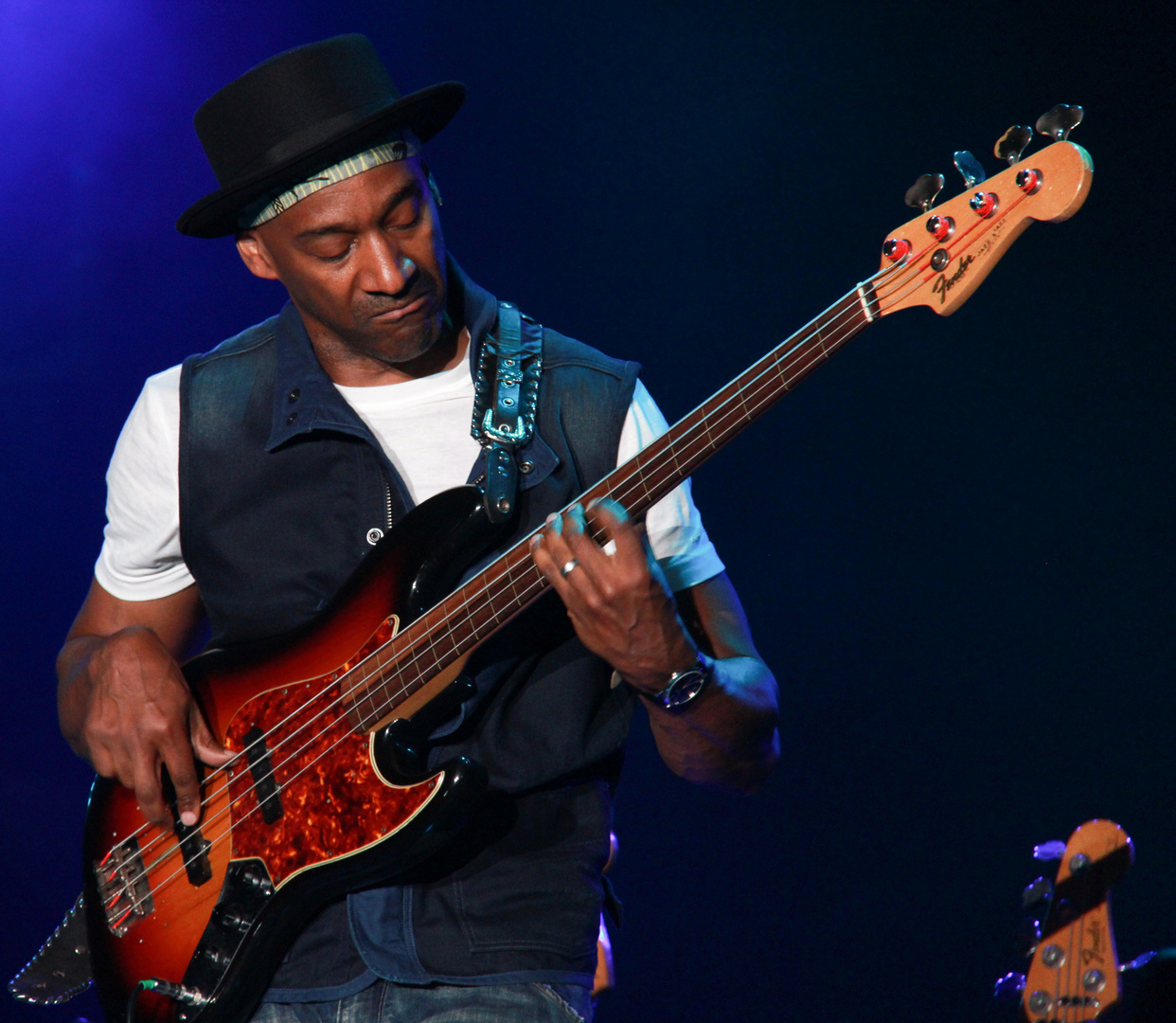Tapping - Marcus Miller