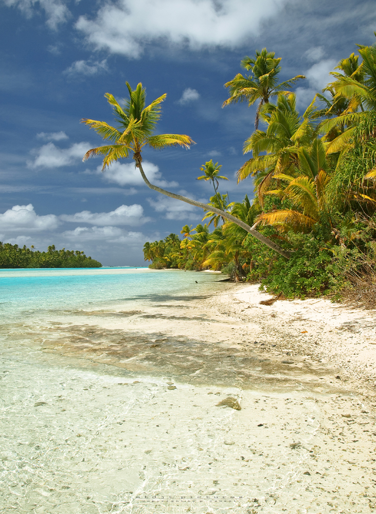 Tapuaetai "One Foot" Island - Aitutaki Atoll - Cook Islands 2011