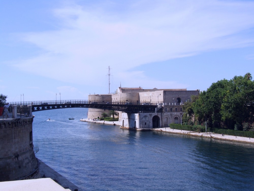 Taranto - Ponte Girevole