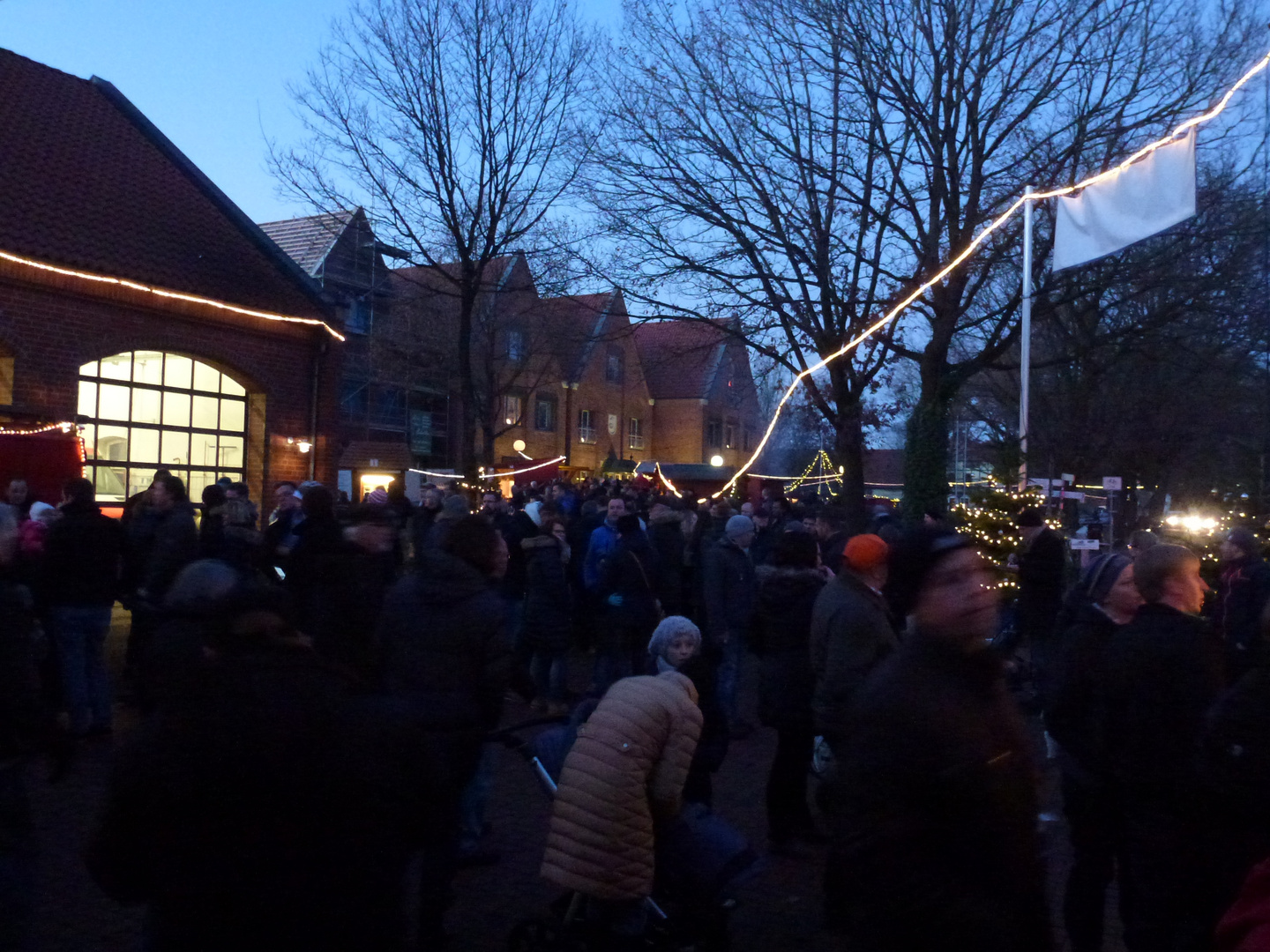 Tarmstedt Weihnachtsmarkt 2016 am Rathaus