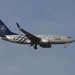 Tarom Sky Team Boeing 737-700