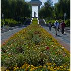 Taschkent - Nawai-Parkanlage - mit Denkmal für Timur Lenk