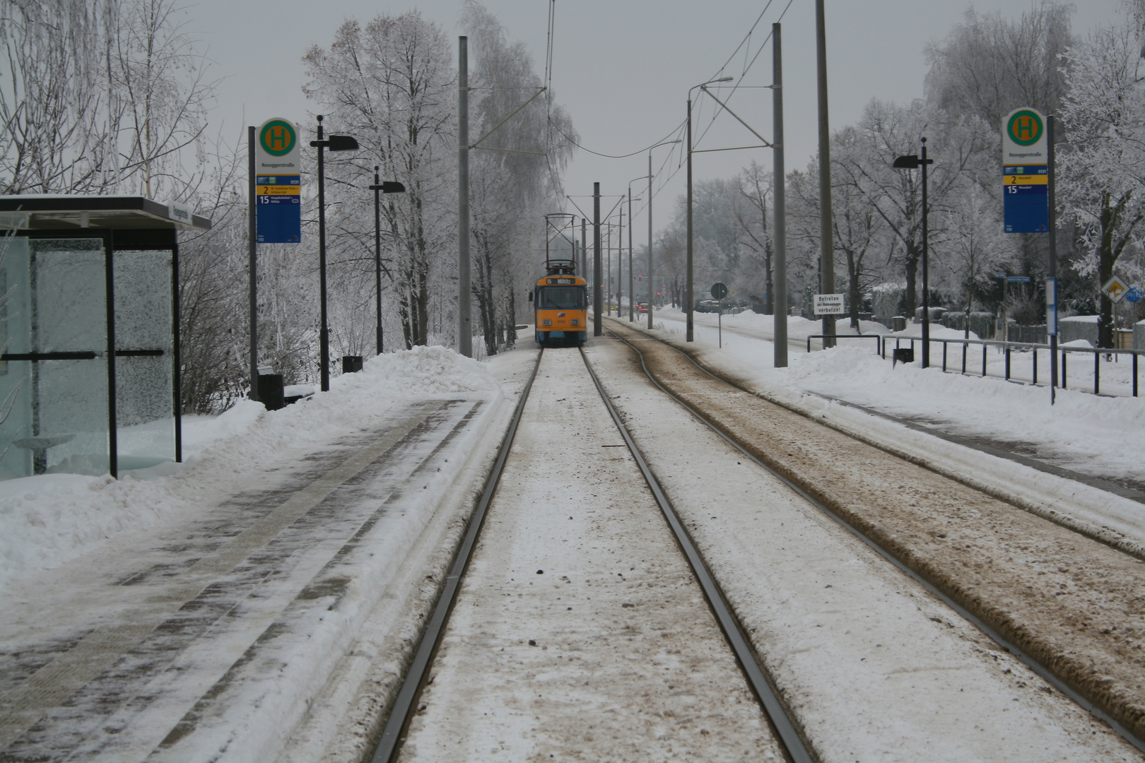 Tatra Tw 2122