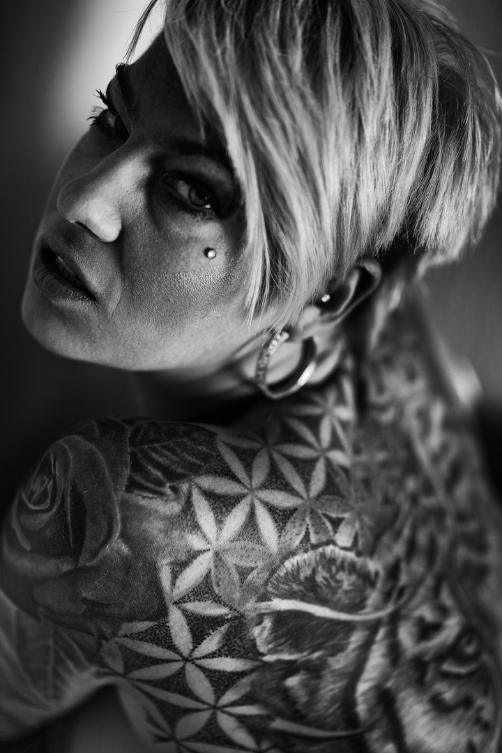 Tattoo Foto &amp; Bild portrait, portrait frauen, fotos von teilen des