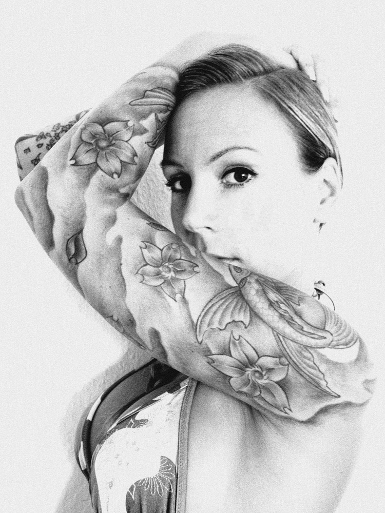 Tattoo SW 2 Foto & Bild | portrait, portrait frauen, indoor Bilder auf ...
