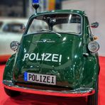 Tatü-Tataaa... die Polizei-Isetta ist schon da!