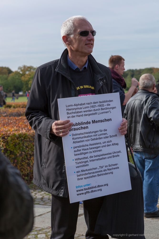 Taubblinden-Demo in Berlin