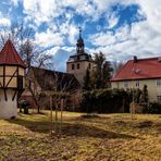 Taubenturm und Kirchturm von Tarthun