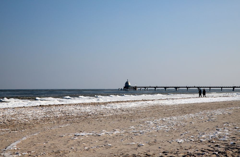 Tauchgondel an der Zinnowitzer Seebrücke auf Usedom