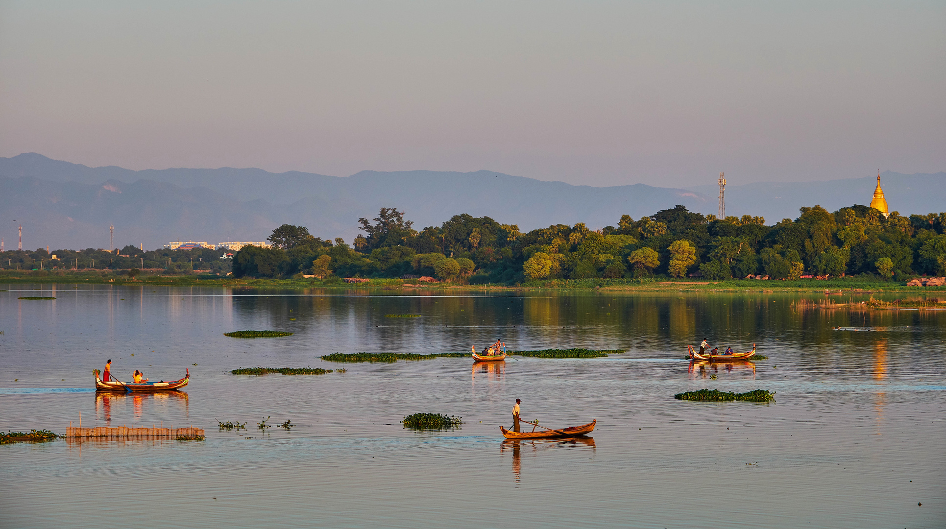 Taung Tha Man Lake 