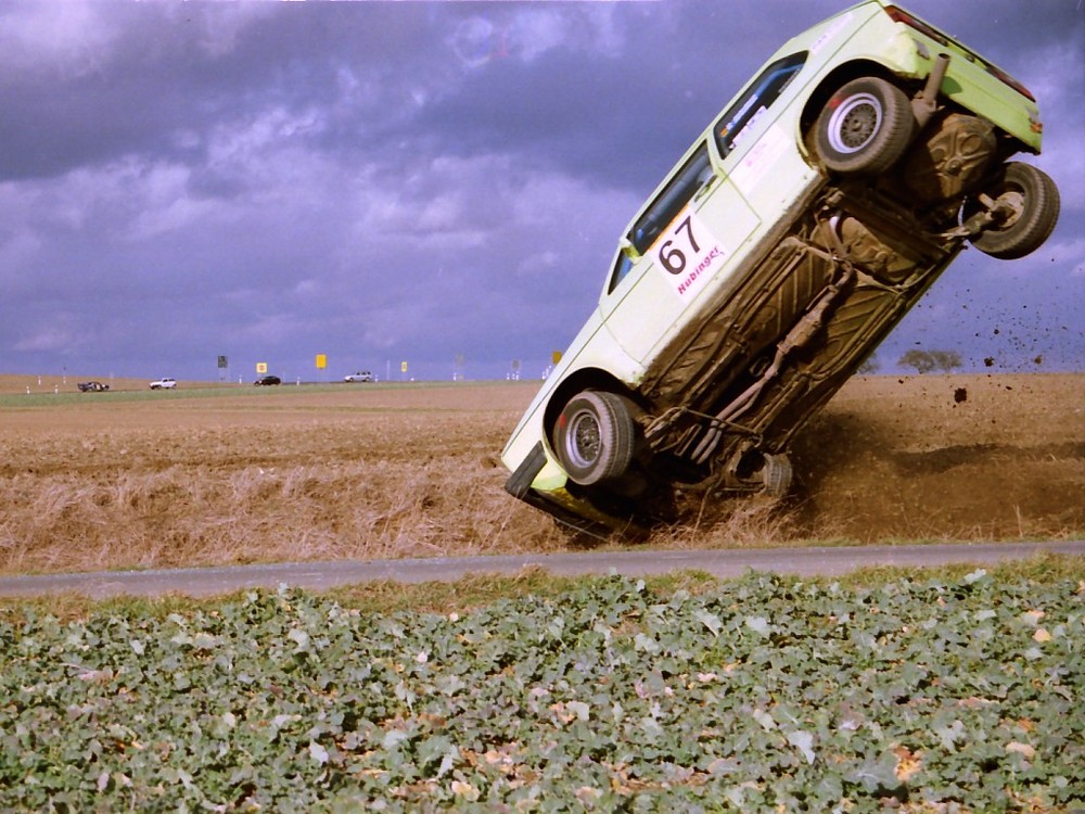 Taunus-Rallye 2004: "Ungespitzt in den Boden"