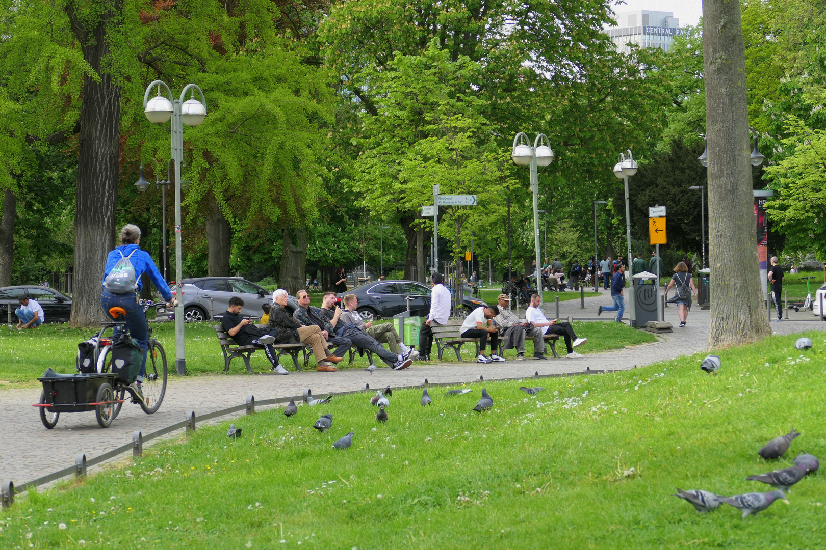 Taunusanlage Frankfurt (1)