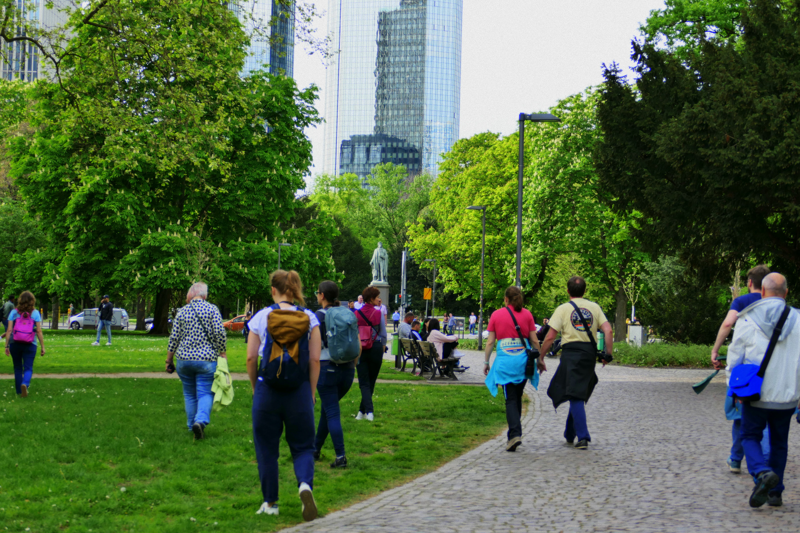 Taunusanlage Frankfurt (4)