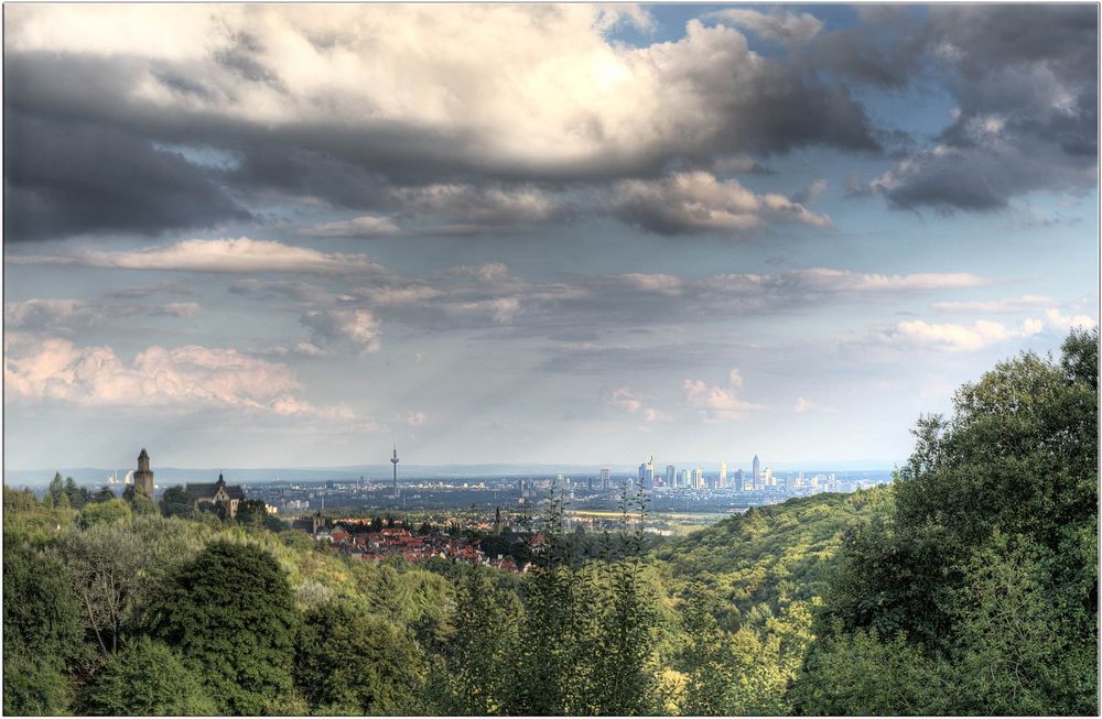 Taunusblick auf FFM