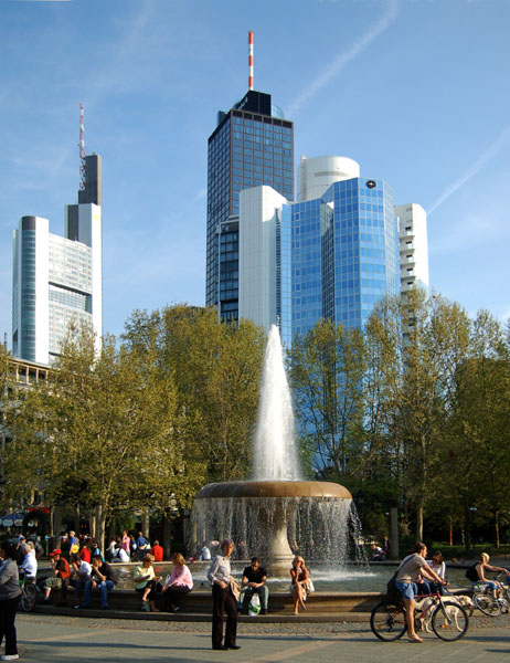 Tausche Nadelstreifen gegen Bunt - Chill out in Frankfurt a.M.