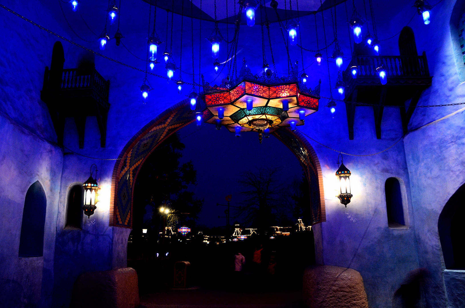 Tausendundeine Nacht abends in Disneyland Paris Foto &amp; Bild | europe ...