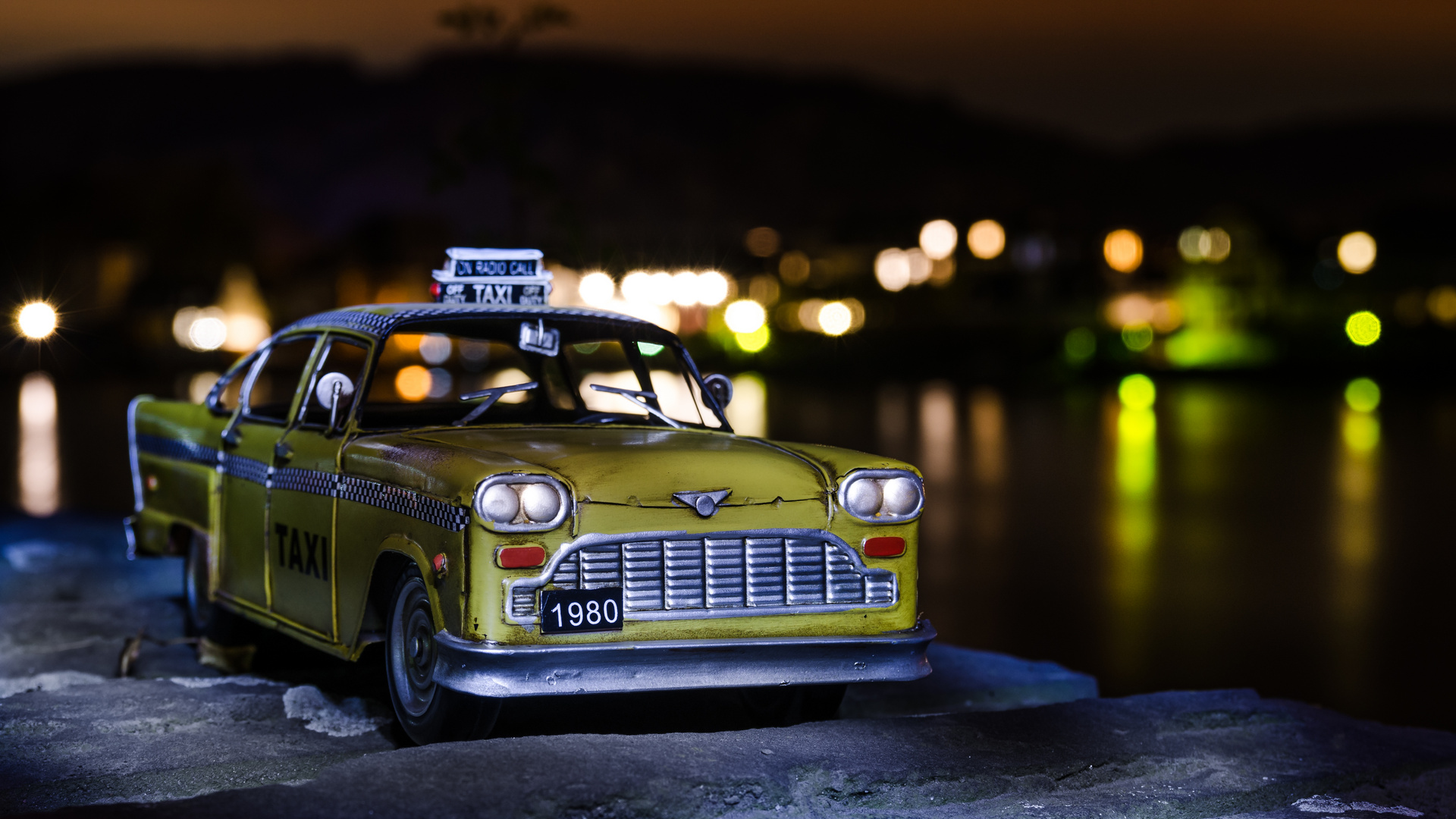 "Taxi am Rhein"