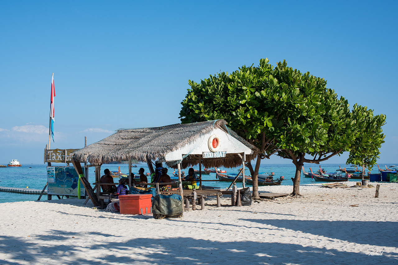 Taxi Boat